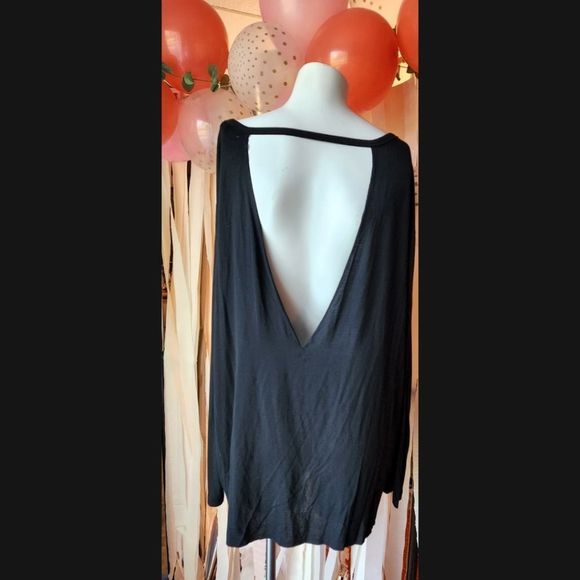 VS PINK SUPERSOFT NAKED BACK TOP - Picture 2 of 2